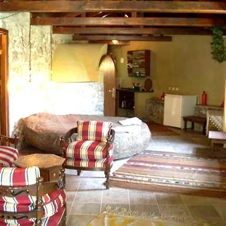 Caretta 4 Bedrooms Villa *