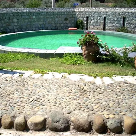 Caretta 4 Bedrooms * 무글라